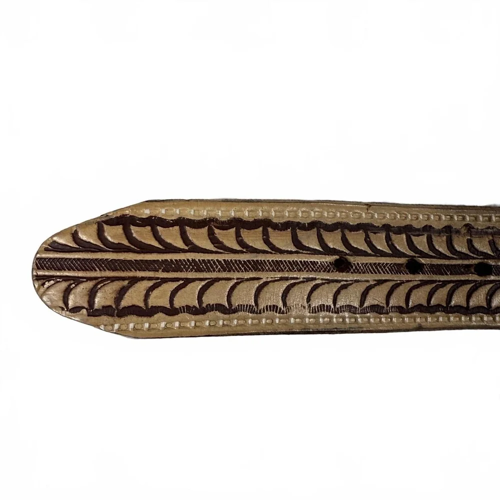 Unisex Handcrafted Leather Belt with Detailed Pattern size‎ 36